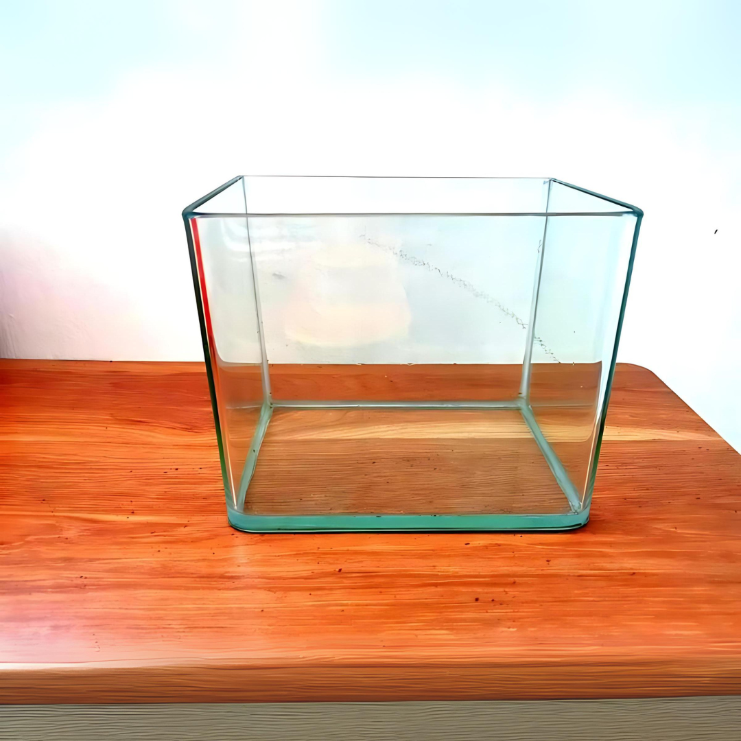 Extra Clear Betta Tank U - Size L*W*H = 9*6*7 Inches - 4mm
